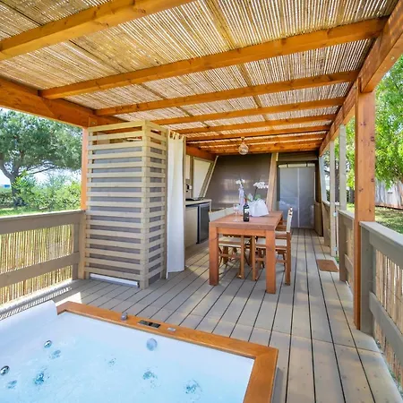 Glamping Gli Etruschi Campo de lujo Piombino